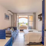 아파트 Le Village - E1103 By Interhome