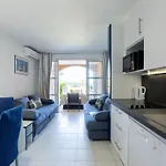 아파트 Le Village - E1103 By Interhome Saint-Raphaël