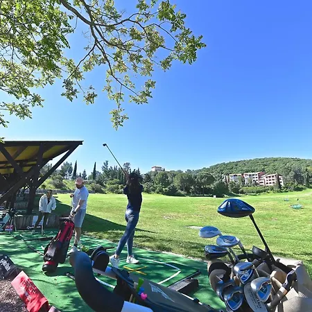 Le Village - E1103 By Interhome