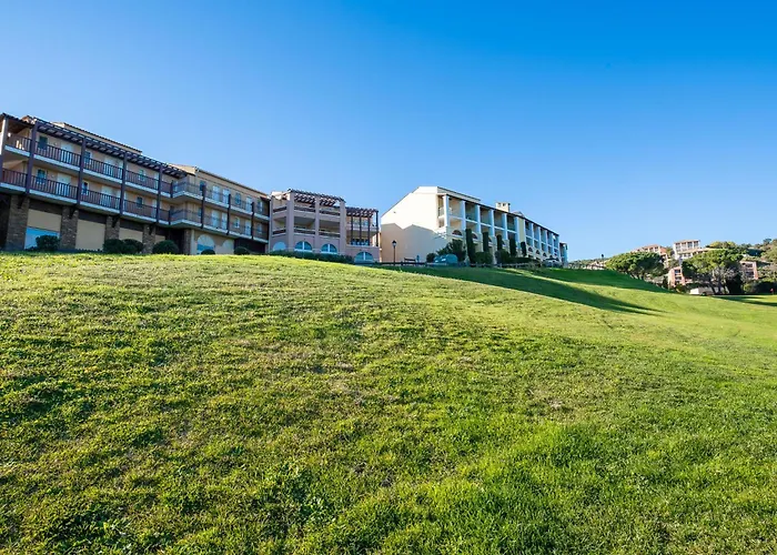 Le Village - E1103 By Interhome Apartman *