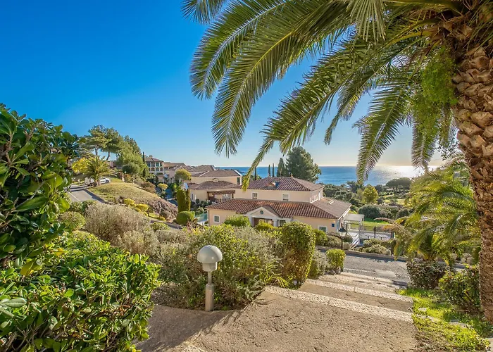 Le Village - E1103 By Interhome *