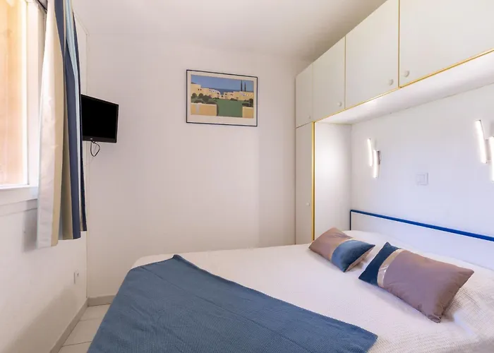 Le Village - E1103 By Interhome Apartman Saint-Raphaël